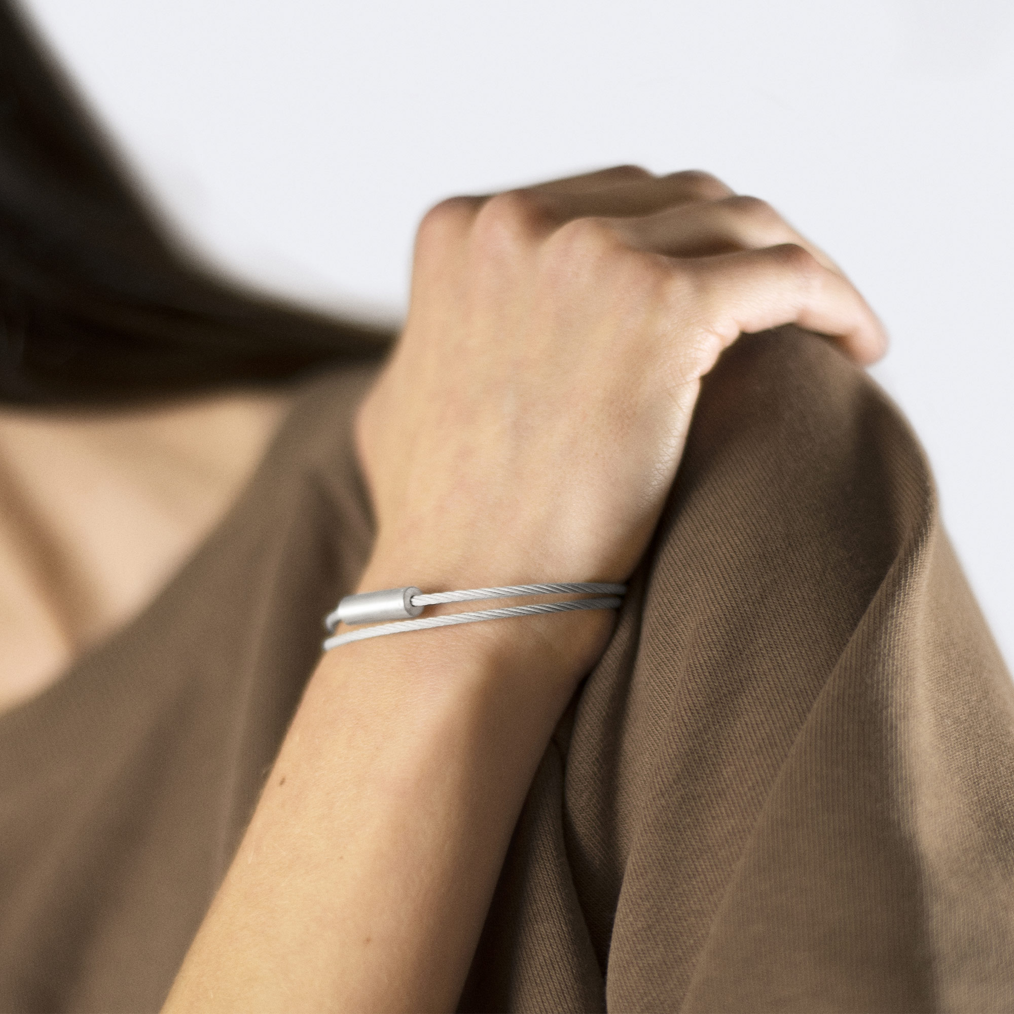 7g Brushed Silver Ribbon Bracelet | le gramme